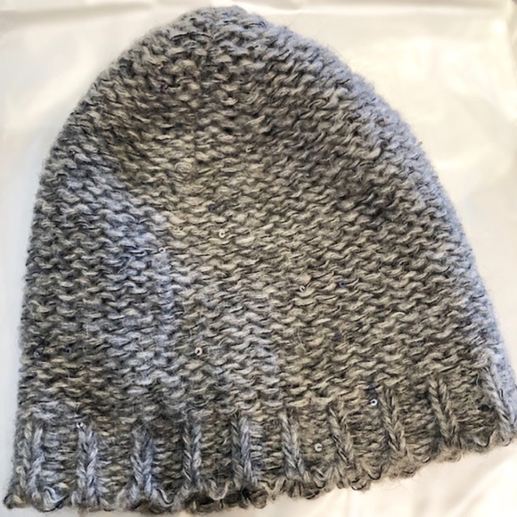 Club Monaco | Accessories | Club Monaco Gray Knit Sequined  display picture 1